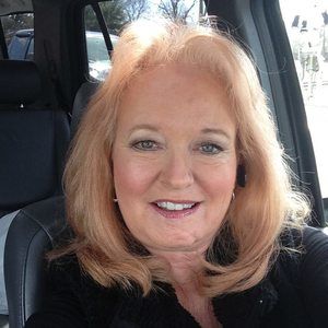 Meet your Posher, Tina